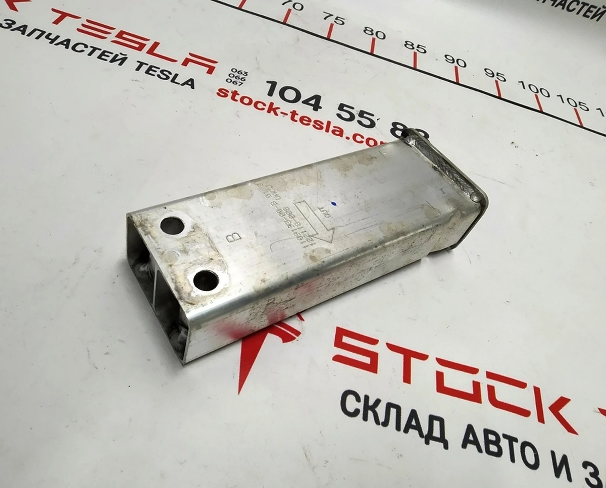 8 Стакан підрамника переднього NEW Tesla model 3, model Y 1109193-00-C