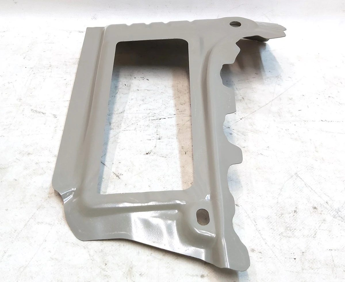 7 Чверть задня права панель вентиляційного клапана Tesla model 3 1109300-S0-A