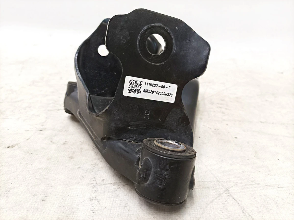 28 FRONT MOTOR MOUNT - RIGHT HAND ISOLATOR Tesla Model 3, Model 3 Jan 2024, Model Y, Model Y Feb 2025 1110232-00-C
