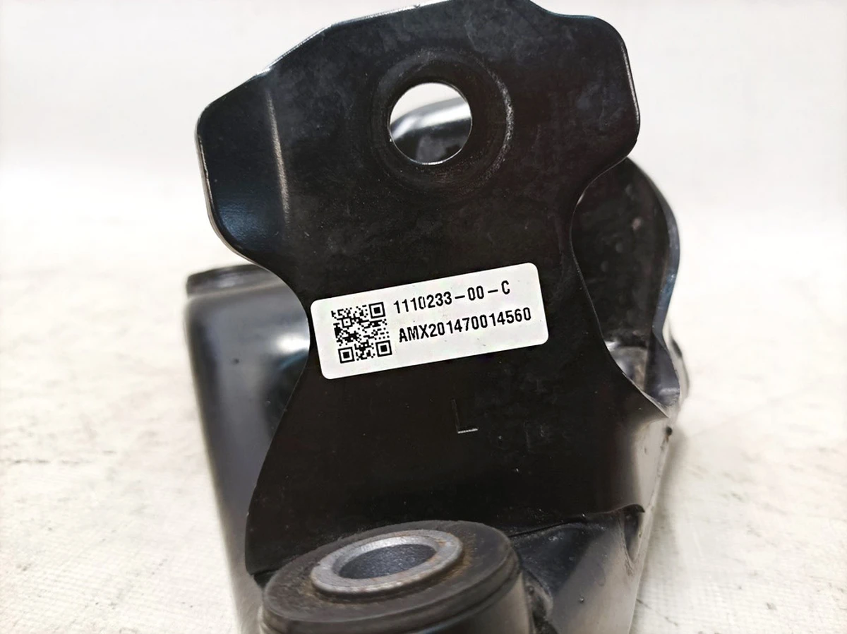 29 FRONT MOTOR MOUNT - LEFT HAND ISOLATOR Tesla Model 3, Model 3 Jan 2024, Model Y, Model Y Feb 2025 1110233-00-C