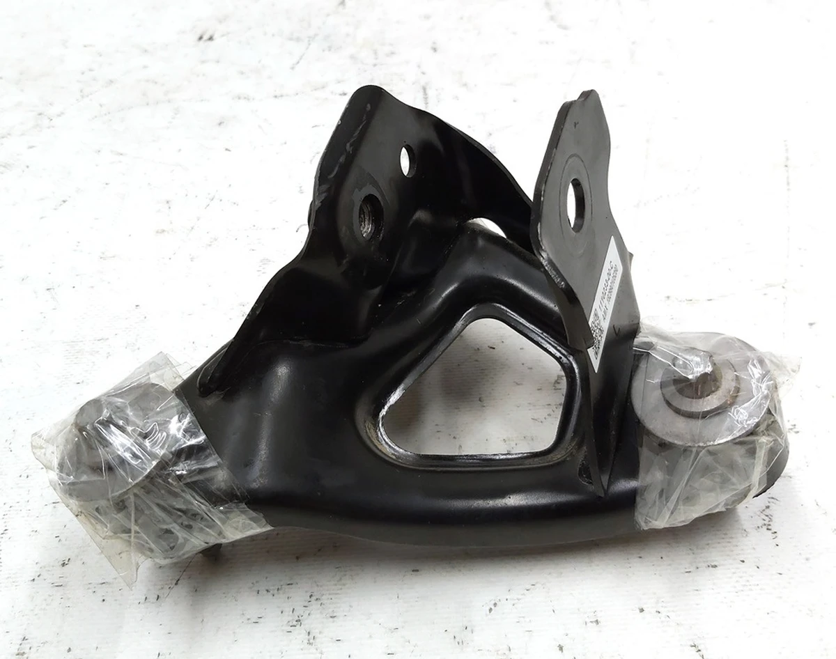 36 Кронштейн кріплення двигуна переднього лівого в зборі Tesla Model 3, Model Y 1110233-00-C