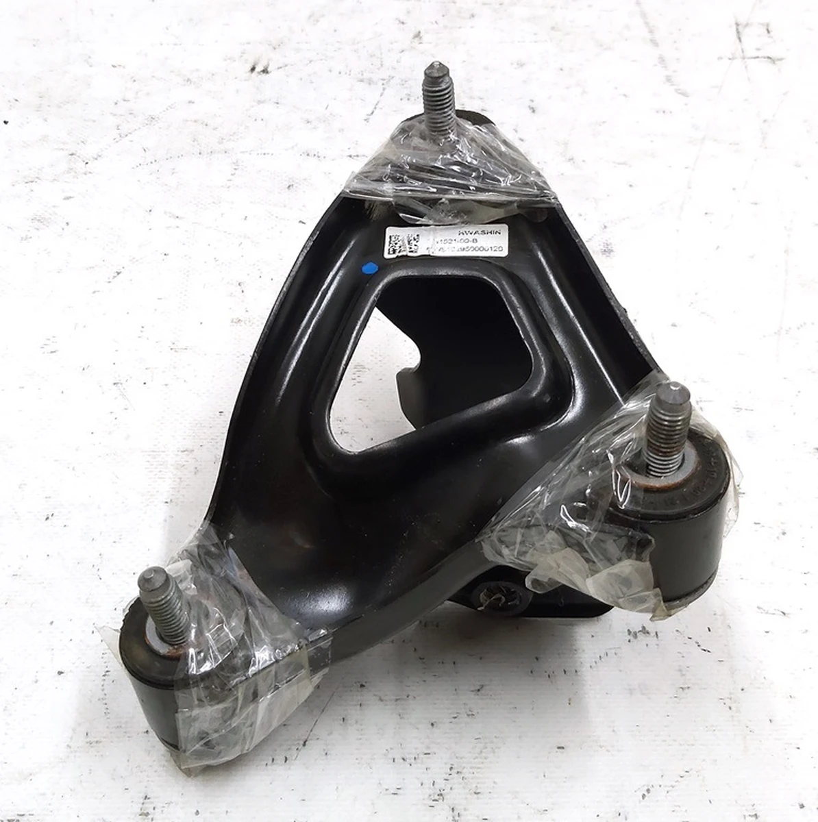 36 Кронштейн кріплення двигуна переднього лівого в зборі Tesla Model 3, Model Y 1110233-00-C