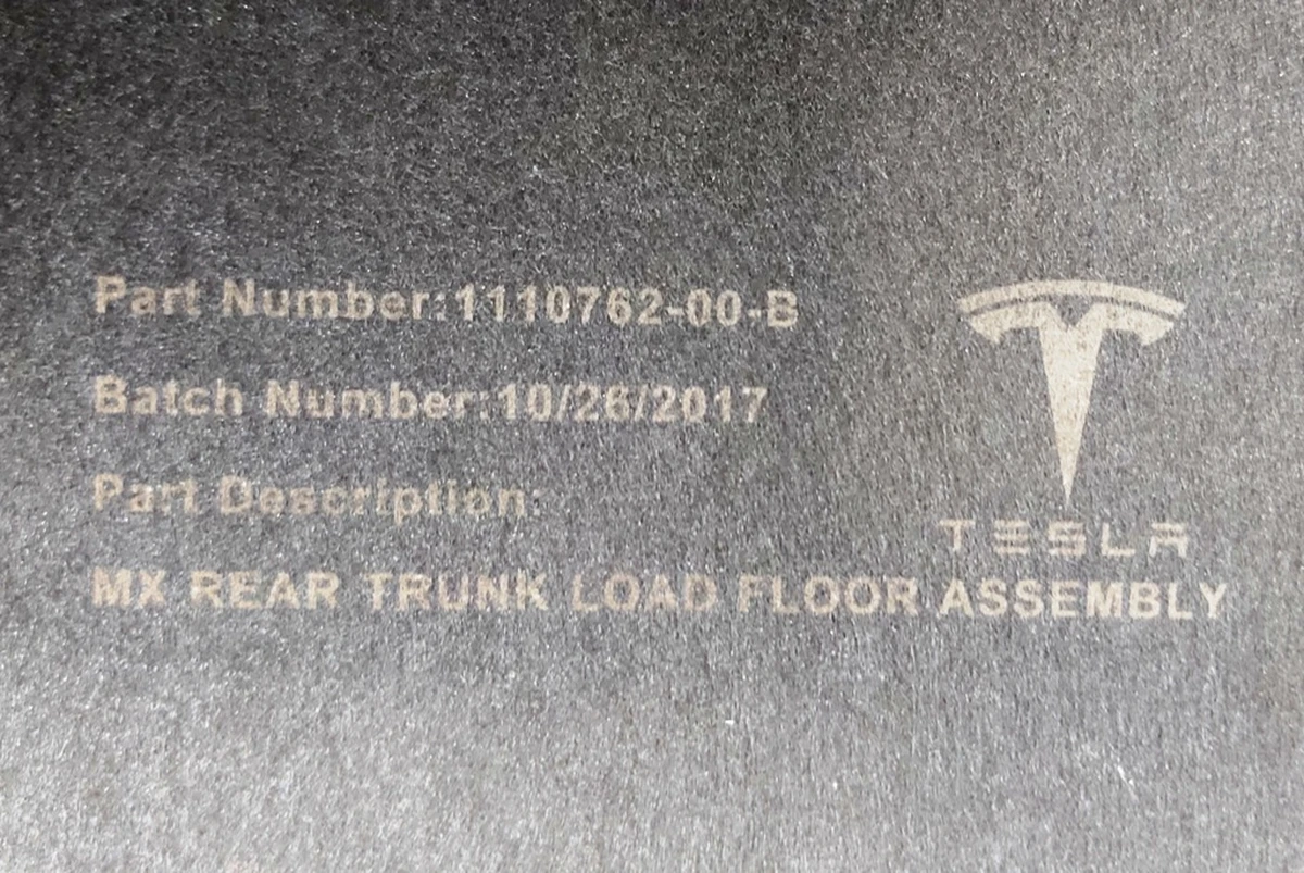 1 TRUNK REAR LOAD FLOOR ASSY Tesla model X 1110762-00-C