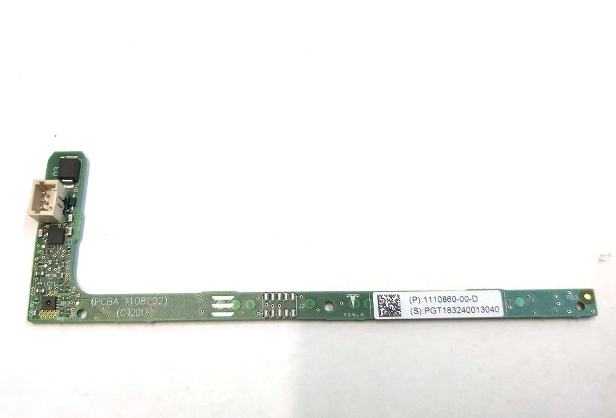 Плата камери TRIPLE з датчиком температури лобового скла Tesla model 3 1126265-00-C