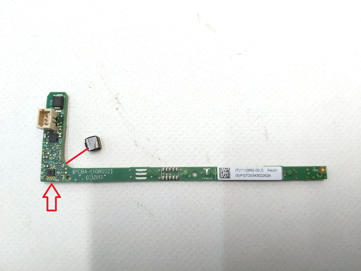 Плата камери TRIPLE з датчиком температури лобового скла Tesla Model 3 1126265-00-C