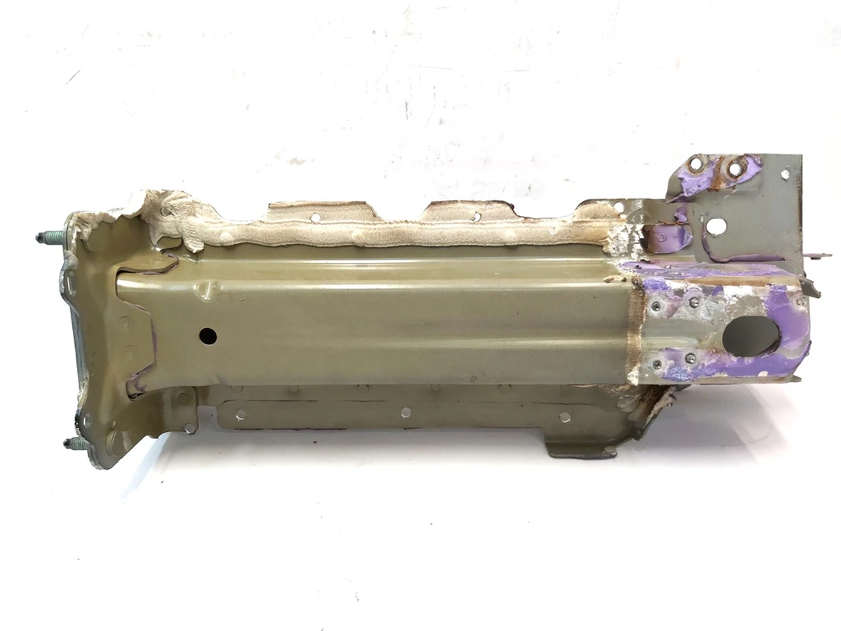 18 Чверть задня ліва лонжерон RWD у зборі Tesla Model 3 1101749-S0-A