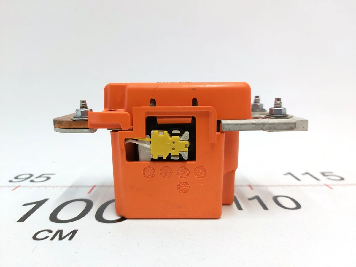 DISCONNECT - PYROTECHNIC - CUR POWERED - 2000A Tesla Model S, Model S REST, Model X 1077177-00-B