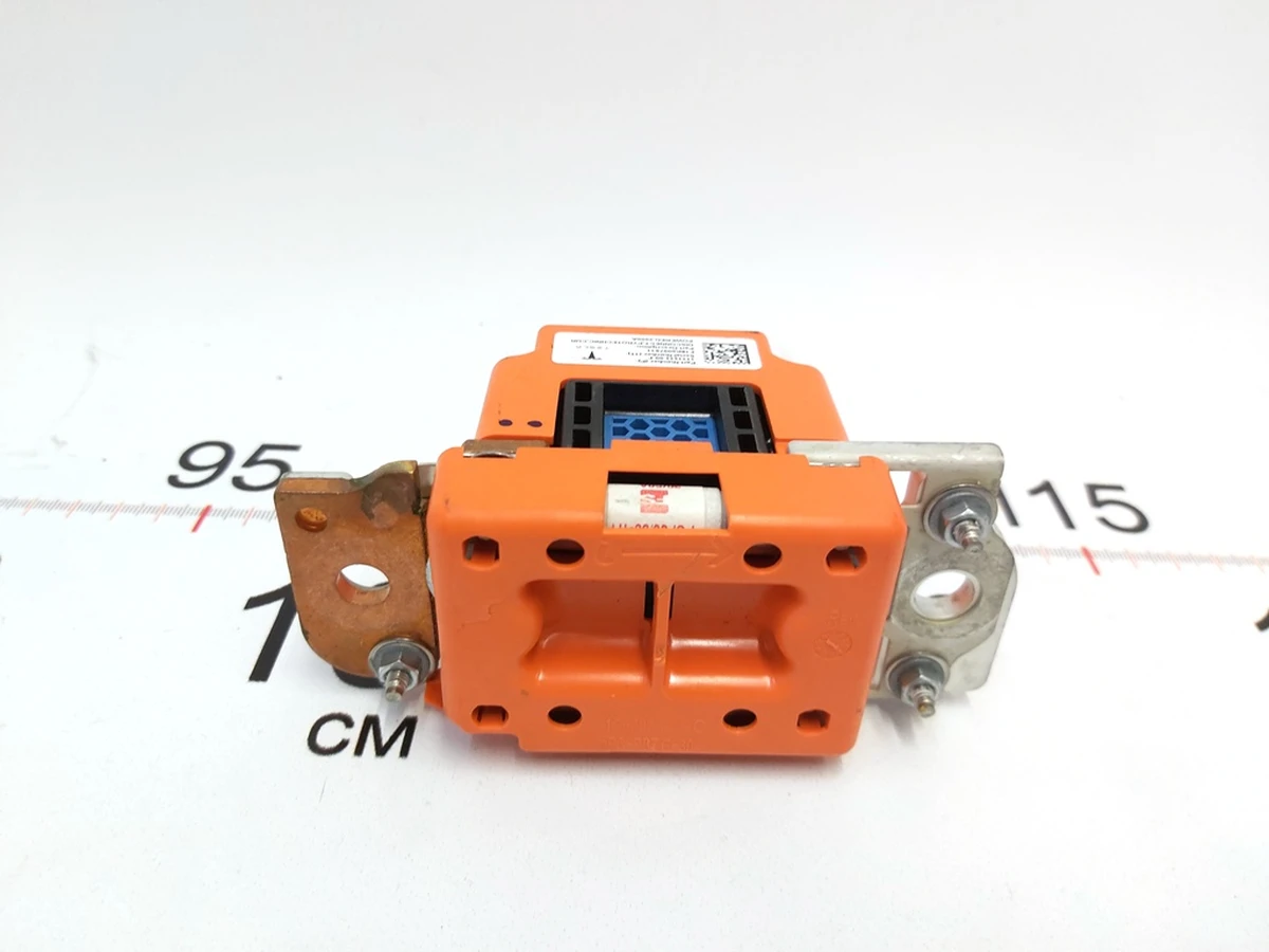 DISCONNECT - PYROTECHNIC - CUR POWERED - 2000A Tesla Model S, Model S REST, Model X 1077177-00-B