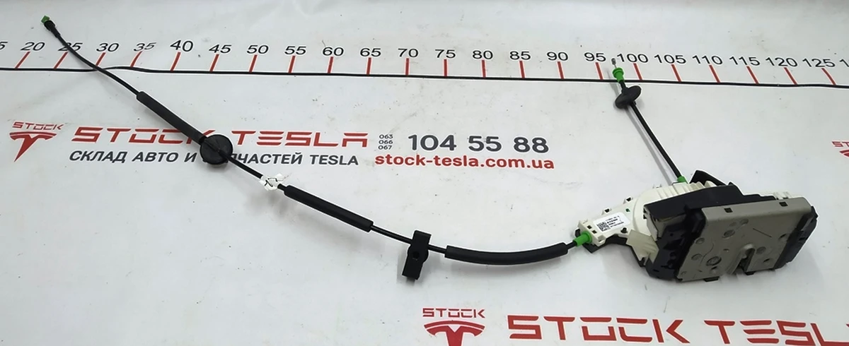 1 Front left door lock Tesla model X 1126199-00-B