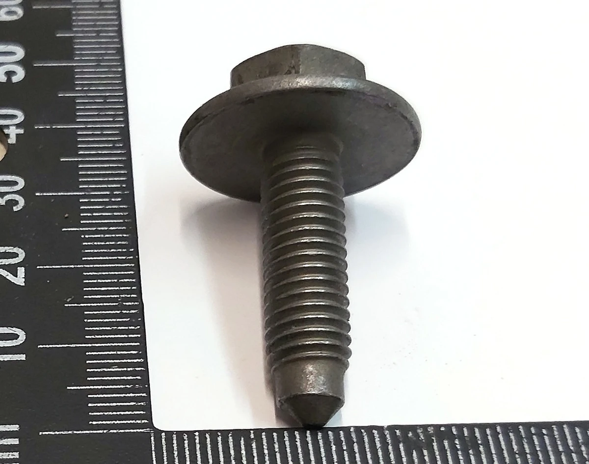 14 Болт батареї HF,M8x28,[109],ZNNI,PC Tesla model 3, model Y 1112247-00-A