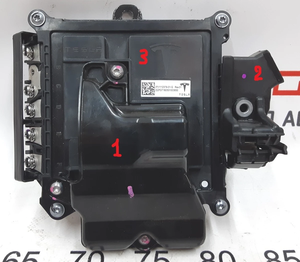 Electronic fuse block REV01 assembly Tesla model X 1112379-01-J
