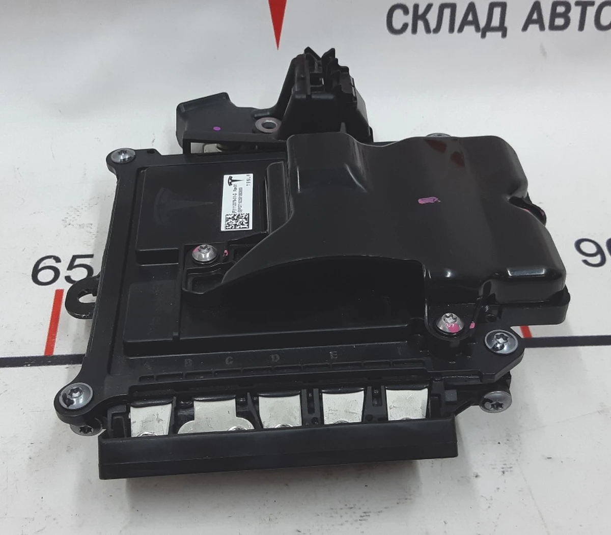 Electronic fuse block REV01 assembly Tesla model X 1112379-01-J