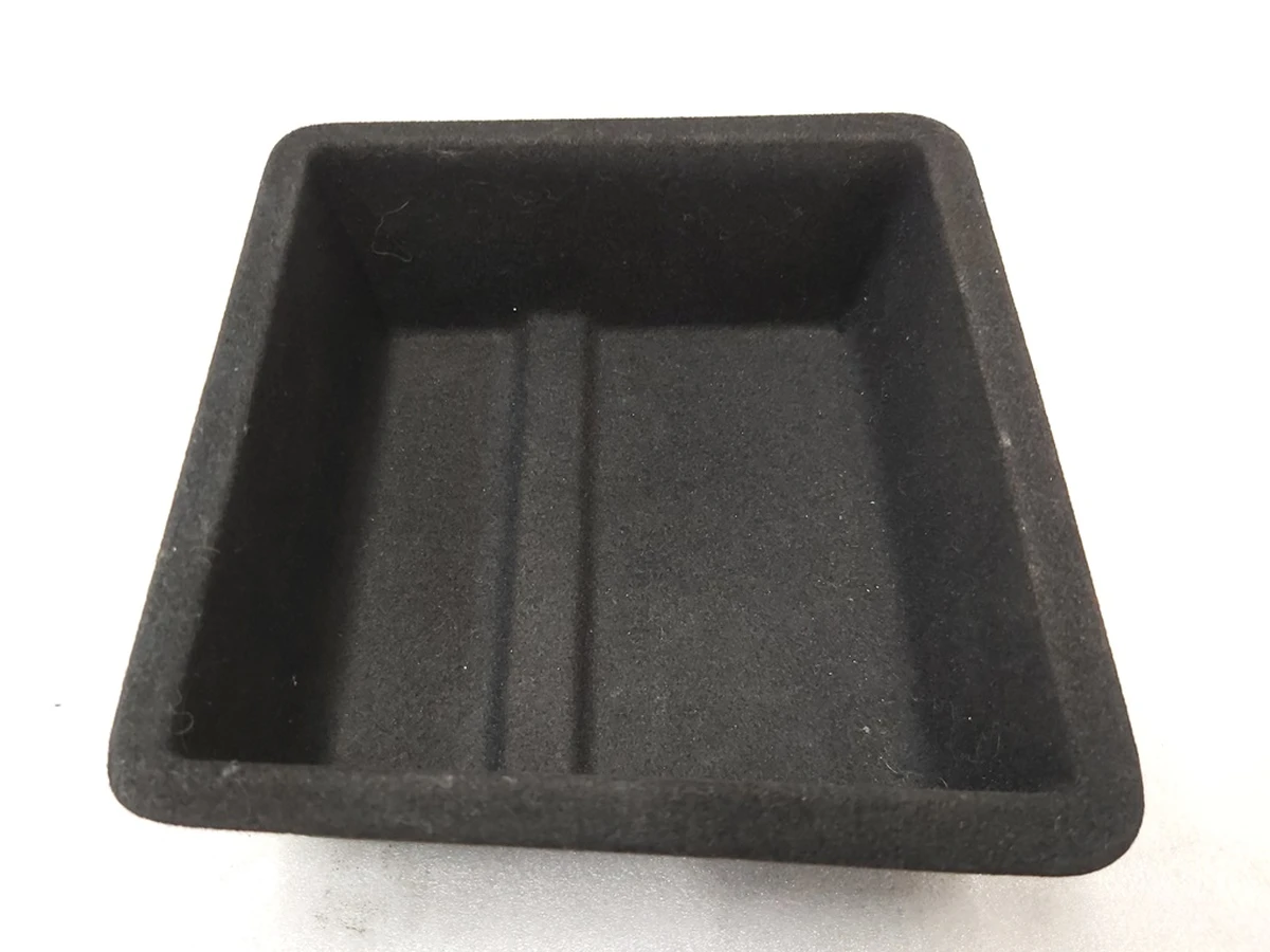 3 Ящик для дрібних речей підлокітника центральної консолі Tesla Model 3, Model Y 1112392-00-D