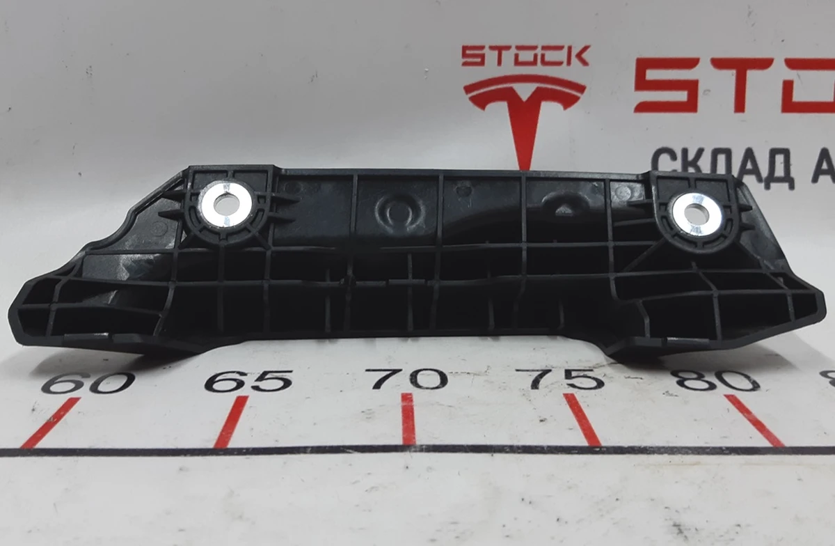 25 Кронштейн-фіксатор подушки безпеки бічної лівої (шторки) Tesla model S REST 1114749-00-B