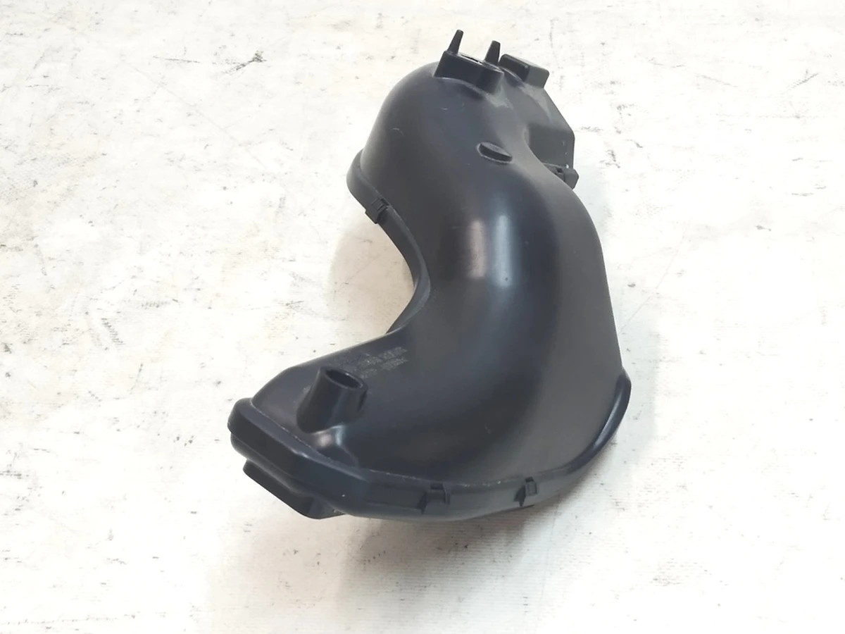 1 Повітропровід кліматичної установки (пічки) центральний Tesla Model X 1116133