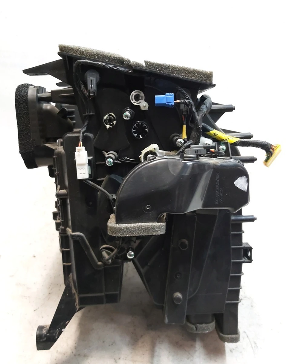 6 Печка салона без сервоприводов Tesla model S REST 1116135-00-C