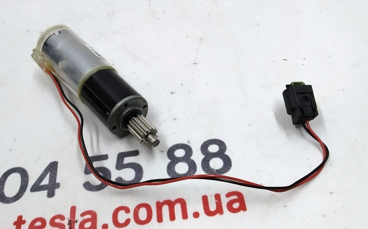 5 The electric motor of the handle mechanism of the outer rear left GEN 3.0 Telsa model S REST 1116199-00-C
