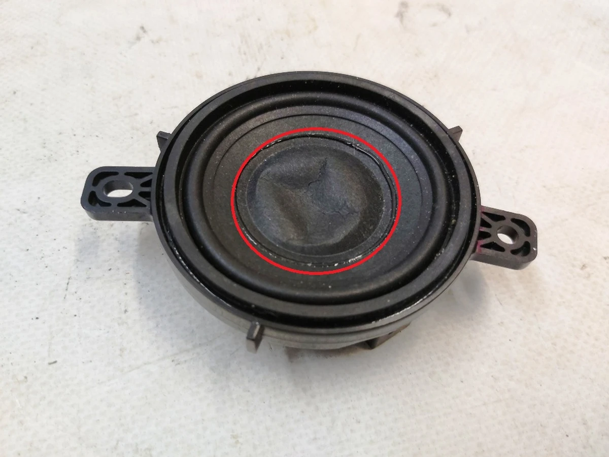 Динамік допоміжного монітора Tesla Model S REST, Model Х, Model 3 1118894-00-A