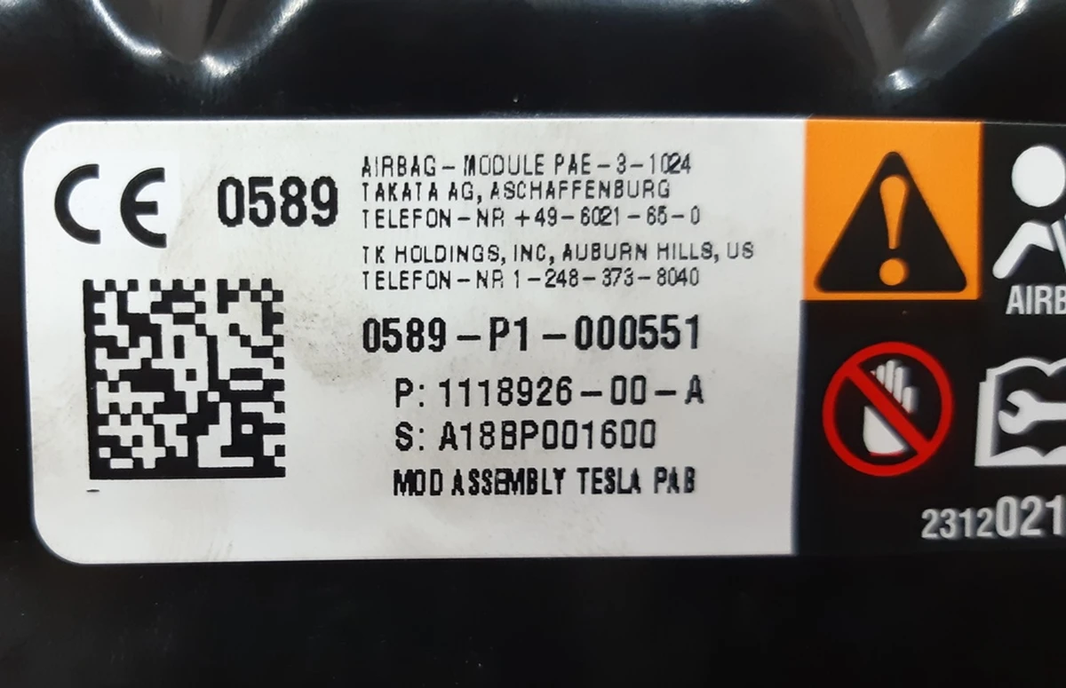 6 Подушка безпеки пасажира (торпедо) Tesla model S, REST 1463361-00-B