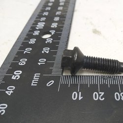 6 Болт [FL],M8-1.25x32,[109],PC,ZNNI Tesla Model 3 1119041-00-B