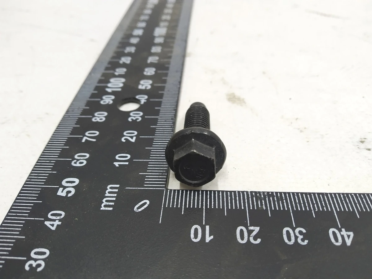 6 Болт [FL],M8-1.25x32,[109],PC,ZNNI Tesla Model 3 1119041-00-B