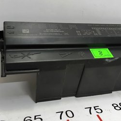 12 Кришка блоку запобіжників Tesla model X 1119059-02-A