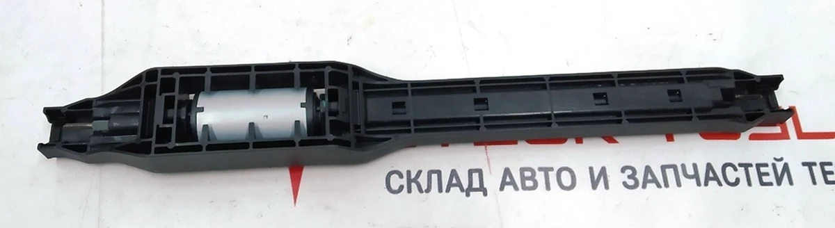 17 Электропривод салазок сиденья 1-го ряда в сборе Tesla Model 3, Model Y 1857404-00-A