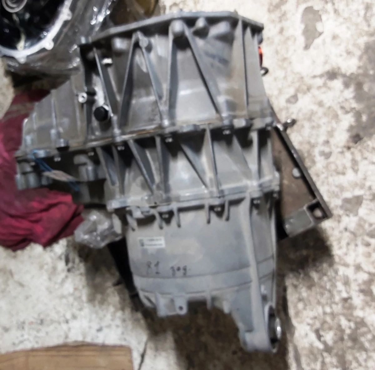 1 Мотор задній 3DU LOW CURRENT без теплообмінника,інвертора,резольвера,масляного фільтра,насоса,штуцерів Tesla Model 3, Model Y 1120990-00-J