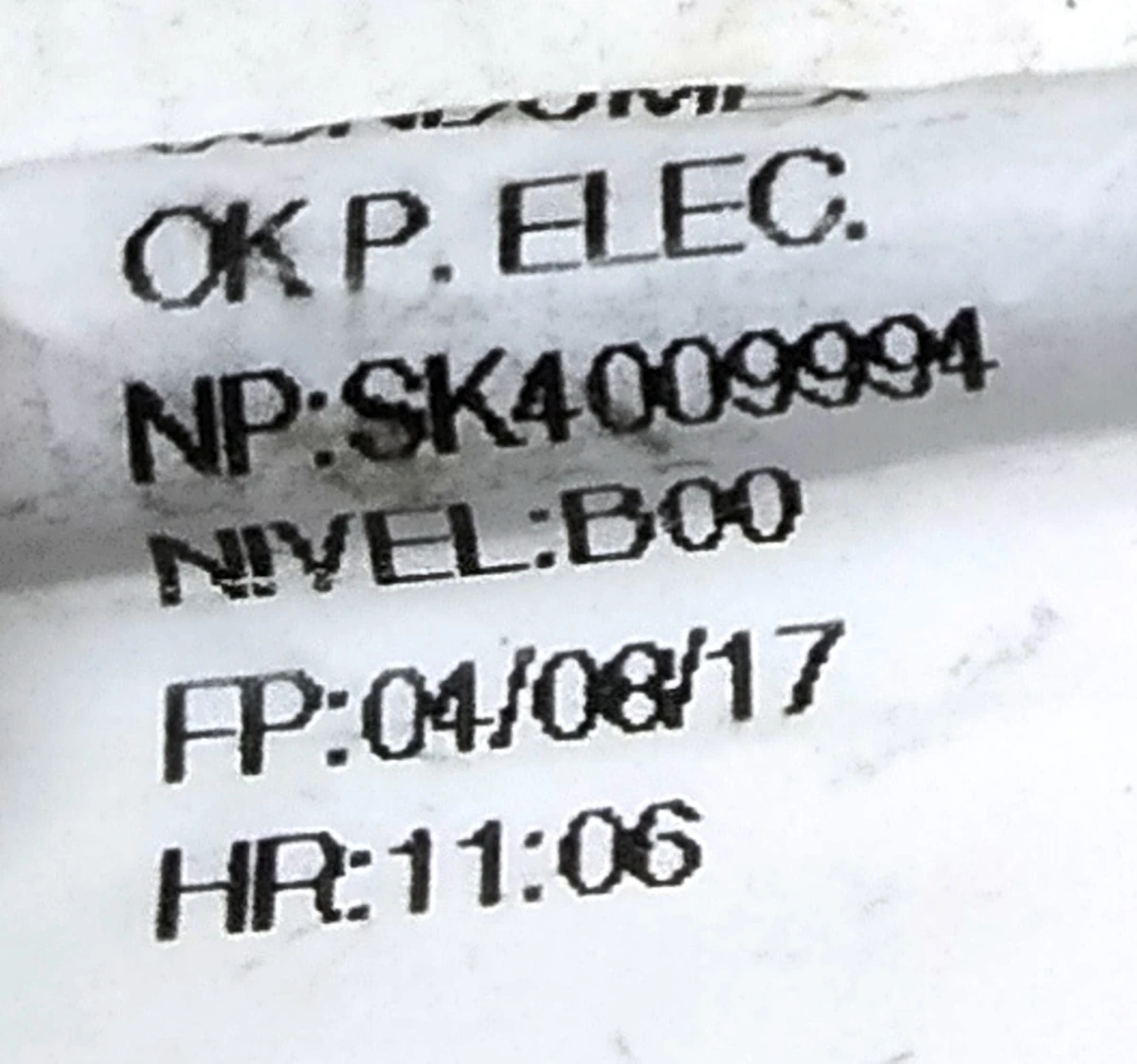 Пінний наповнювач спинки одинарного правого сидіння 2-го ряду в зборі з підігрівом Tesla model X 2345616-03-A