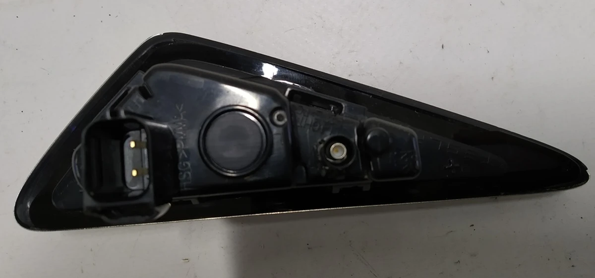 6 Повторювач повороту лівий (камера) АП2,5 Tesla model REST Tesla model X 1125106-00-E