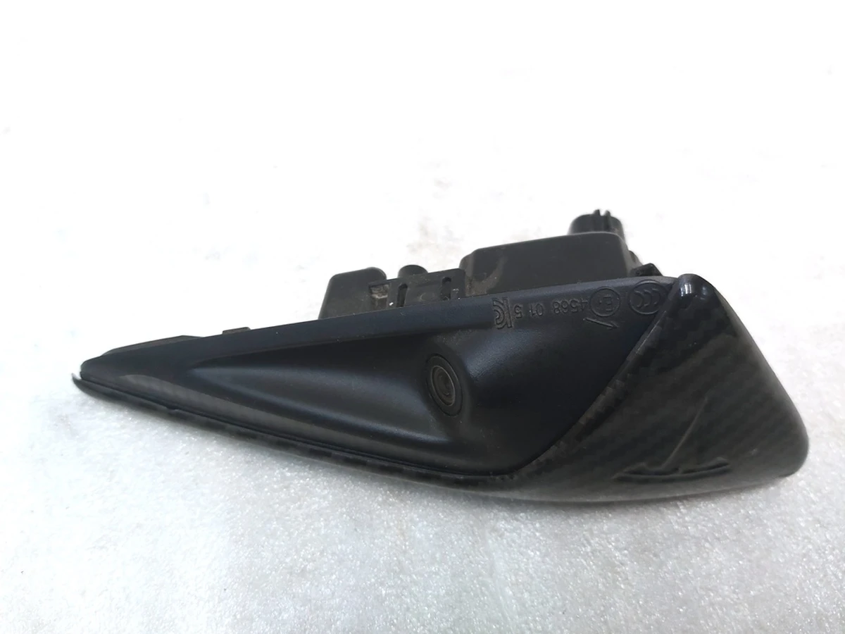3 Повторитель поворота левый (камера) накладка Carbon Tesla model 3 1125106-77-E