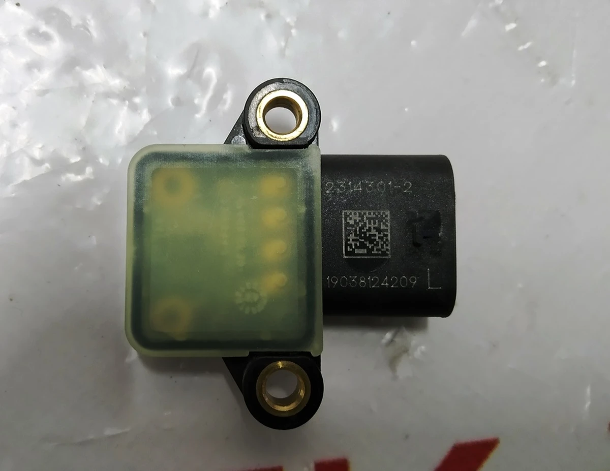 3 Датчик Холла двері передньої задньої лівої Tesla Model 3, Model Y 1125266-00-A