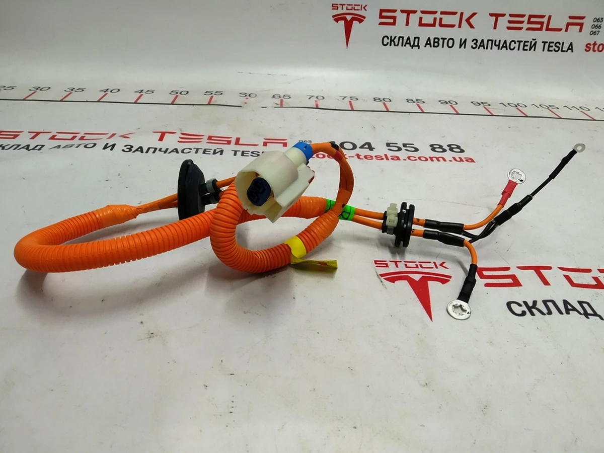 Кабель соединительный элемента нагревательного печки Tesla model S, model S REST, model X 1125464-00-A
