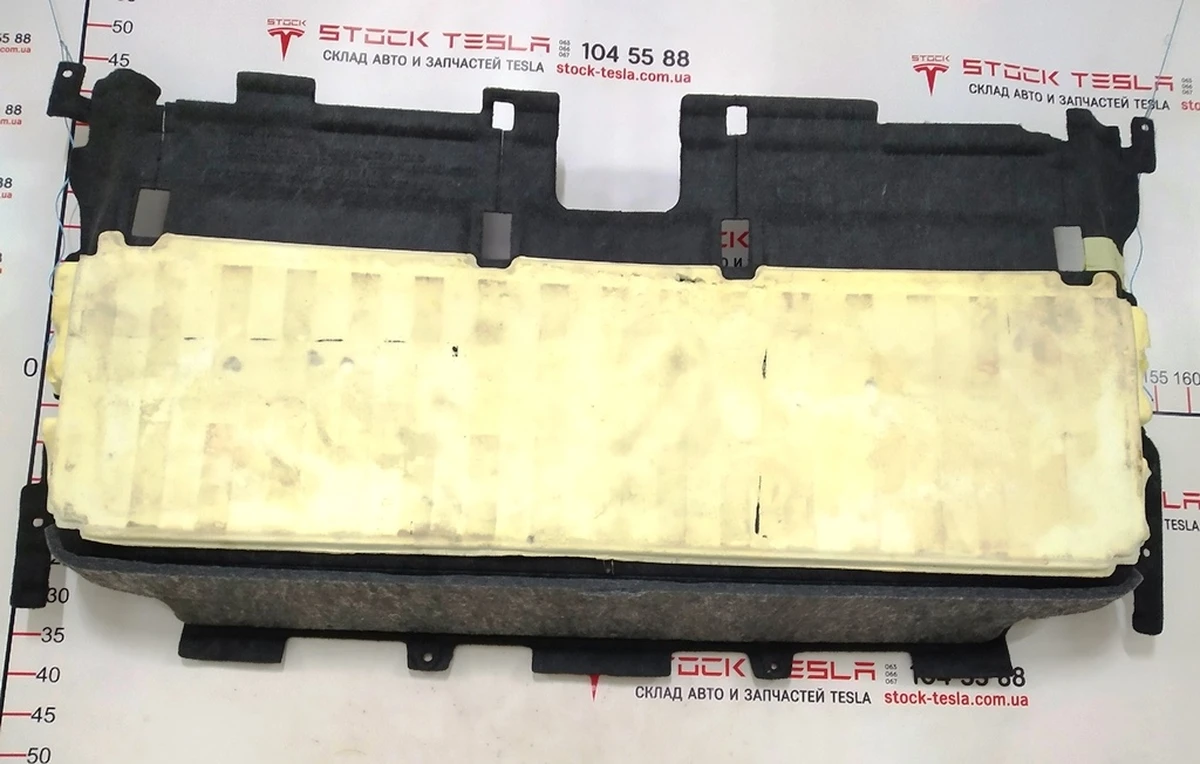 3 Interior carpeting rear Tesla model 3 1127289-00-E