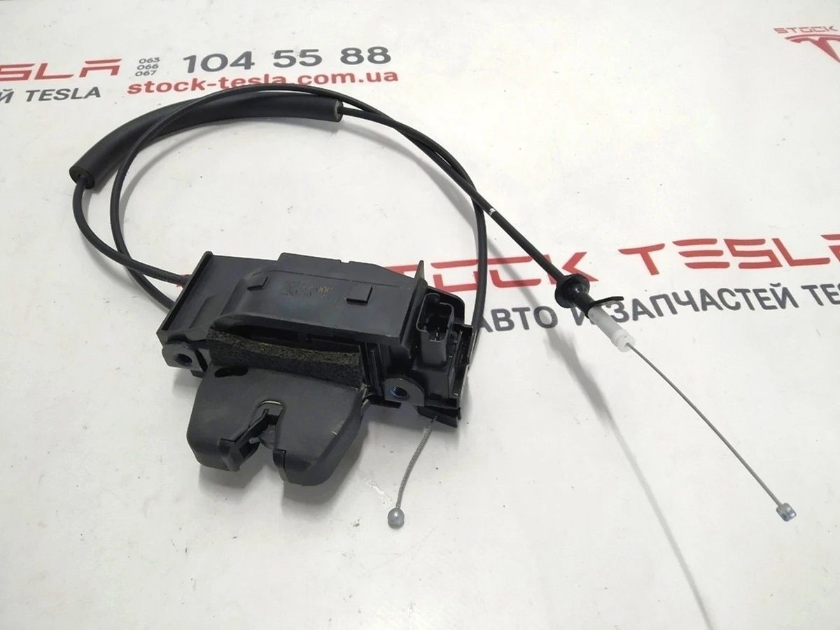 3 Замок дверей задньої лівої Tesla model X 1033838-00-K