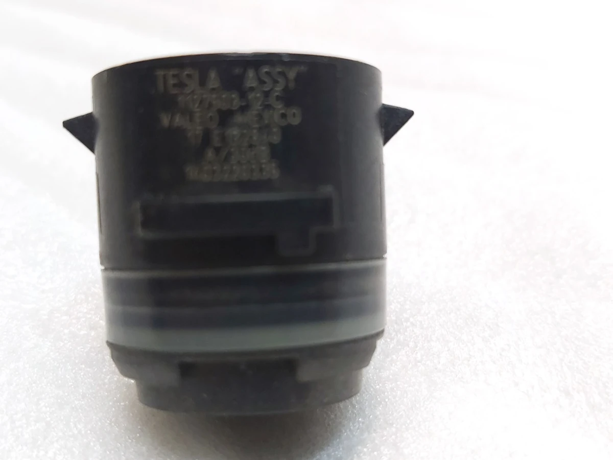 Датчик парктроника АП2.0 2.5 3.0 MIDNIGHT SILVER с кольцом Tesla Model S REST, Model X, Model 3, Model Y 1127503