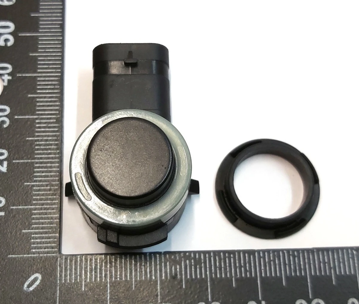 13 Заглушка (муляж) датчика парктроніка АП1.0 2.0 PMNG з кільцем Tesla all models 1127503-12-C