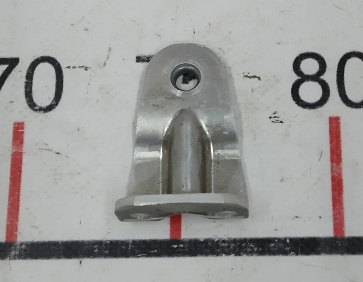 18 Кронштейн кріплення конвертера DCDC REV00 Tesla Model S REST 1128173-00-A