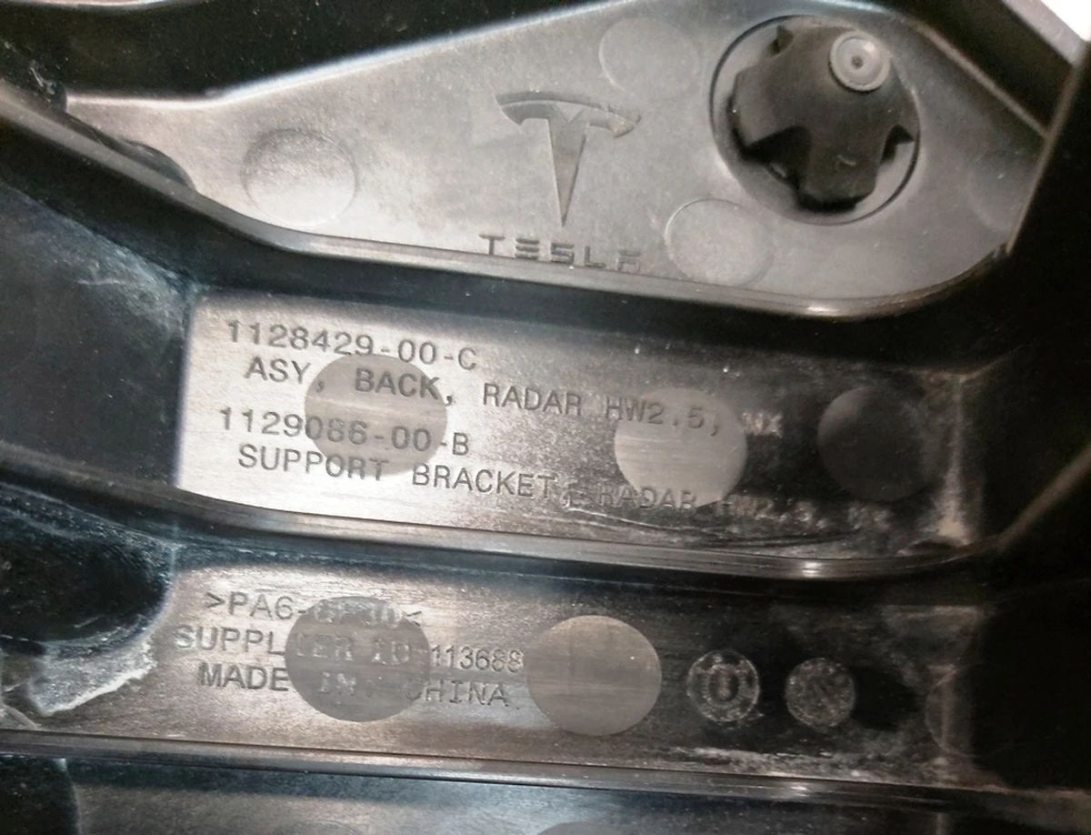 7 ASY, REAR, RADAR HW2.5, with bottom cover Tesla model X 1128429-00-D