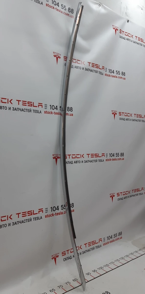 Молдинг кузова бічний лівий хромований метал Tesla model X 1128871-00-G
