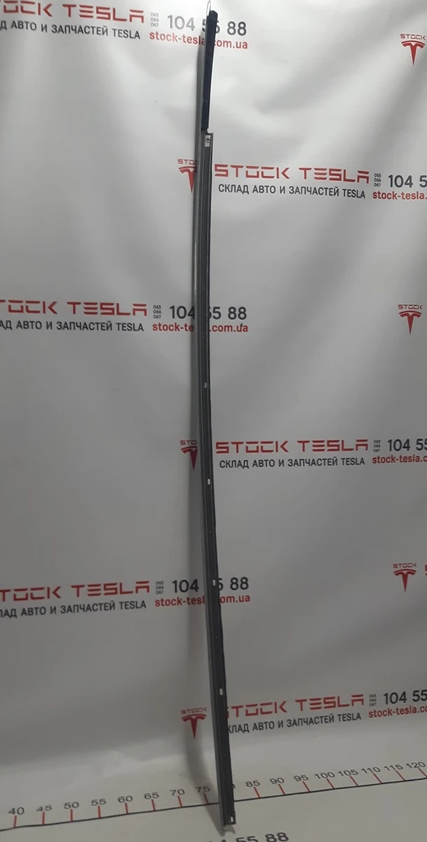 2 Молдинг кузова бічний правий хромований метал Tesla model X 1129078-00-B