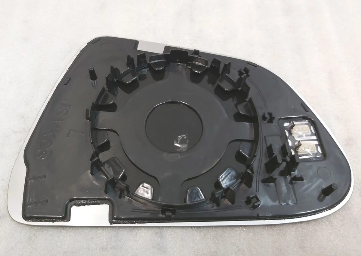 3 EXT MIRROR GLASS, EXPORT, LH EU heated without dimming effect Tesla model 3 1130653-00-A