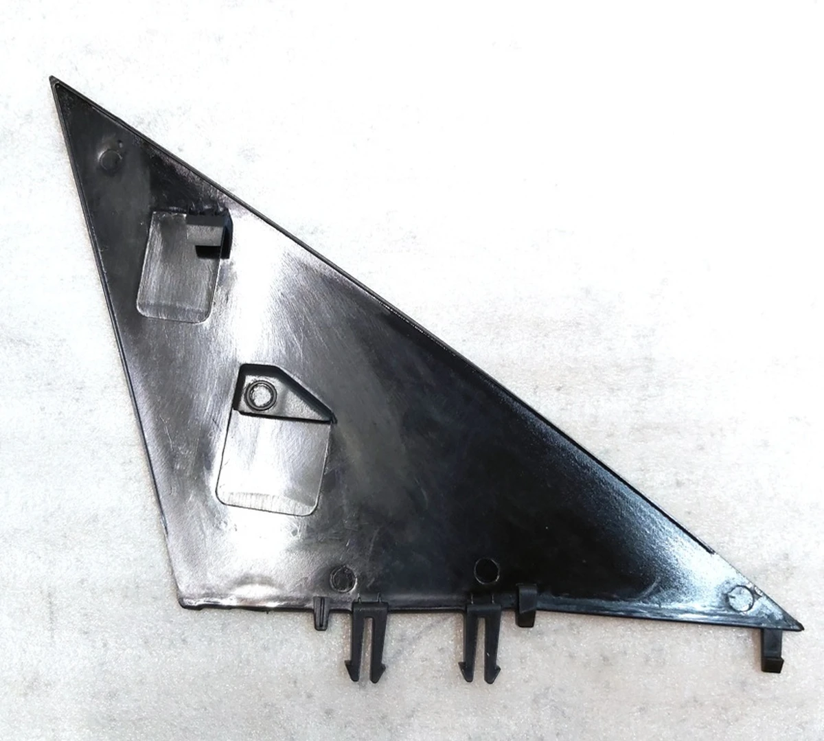 8 Заглушка дзеркала лівого 2287.3013 (трикутник) Tesla Model 3, Model 3 Jan 2024 1130655-00-D