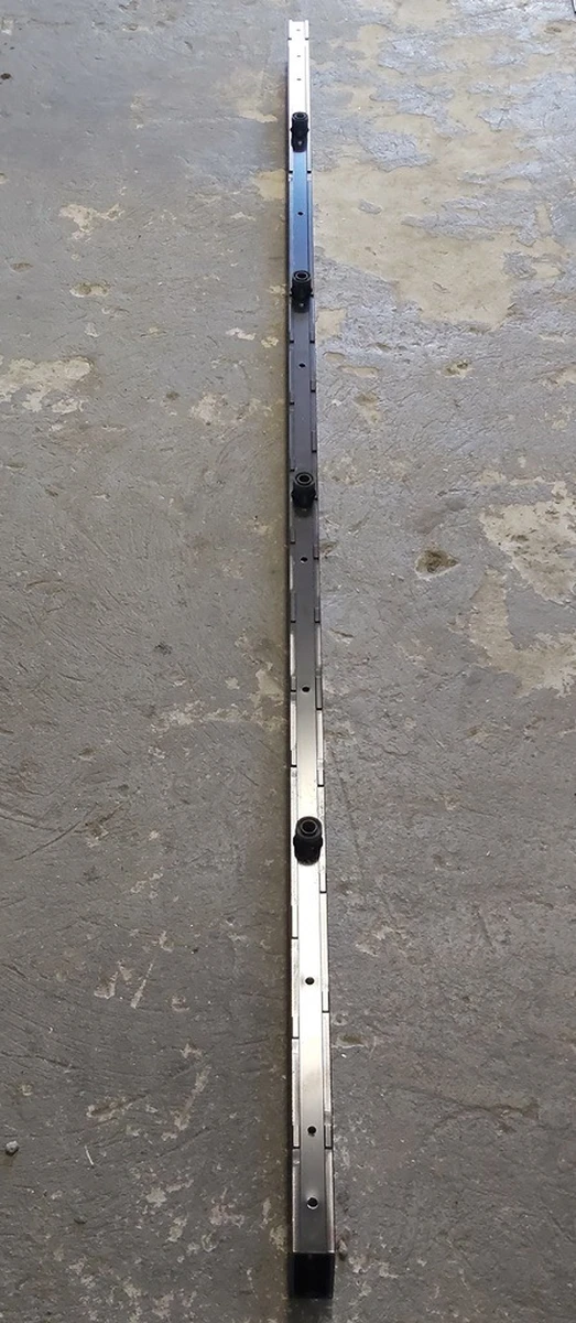Spacer of the central body of the main battery assembly Tesla model 3 1104428-00