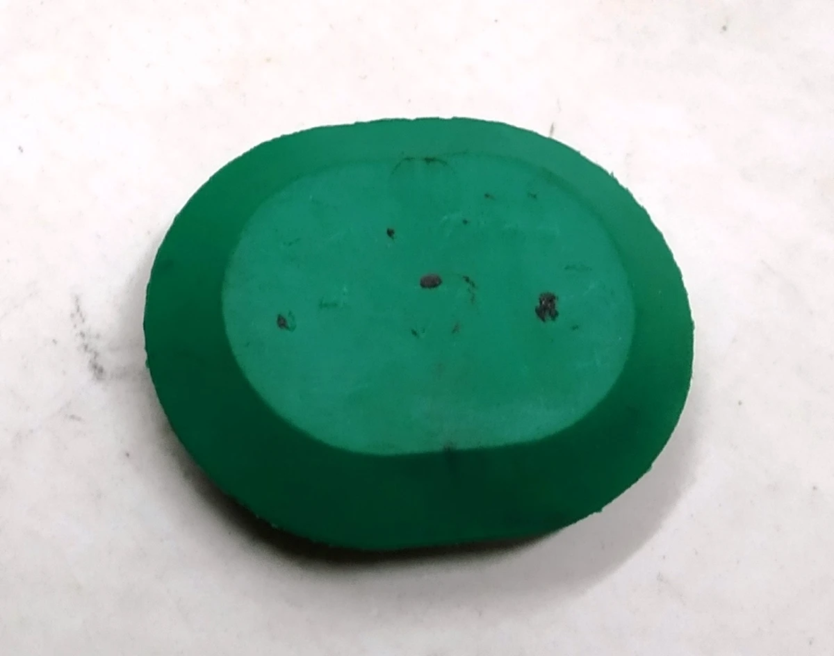 Заглушка гумова (16мм x 22мм) Tesla model 3 1131068-00-A
