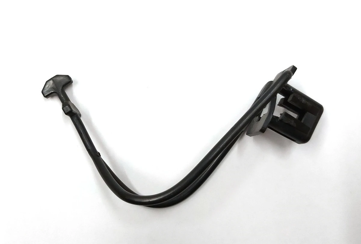 Фиксатор накладки стойки A верхней TERMAX TETHER короткий Tesla model 3, Tesla model Y 1131795-00-C