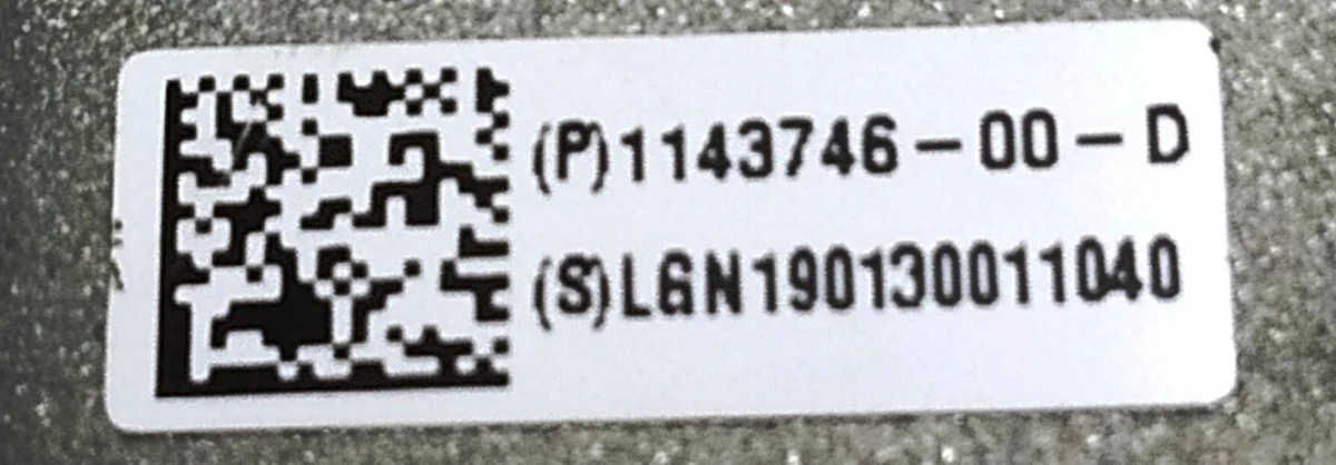 1 Кронштейн крепления камеры TRIPLE с регулятором наклона Tesla model 3 1132891-00-D