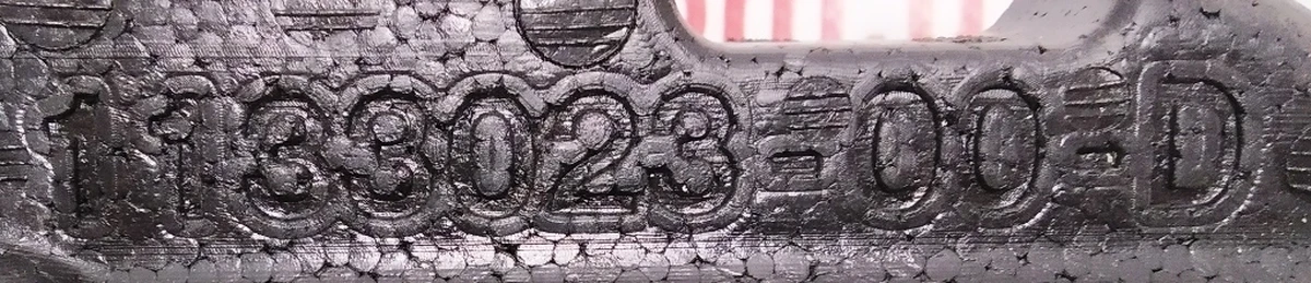 8 Упор направляючої сидіння другого ряду права (піна) Tesla model 3, model 3 Jan 2024 1133023-00-D