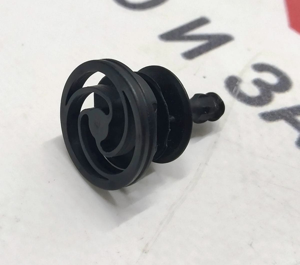 7 Кліпса карти дверей 8.20,1.1-1.3, POM SEAL Tesla model 3, model Y 1135147-SO-B