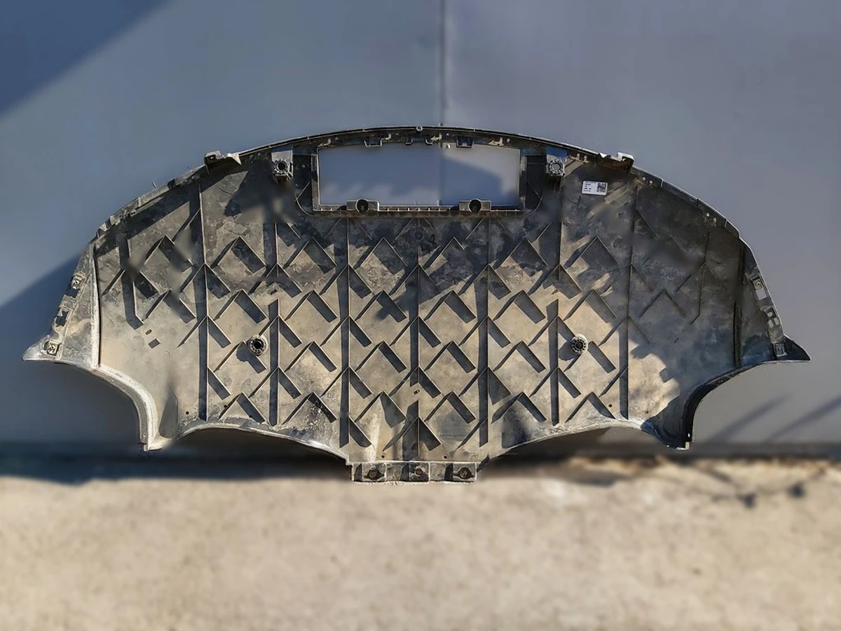 1 Rear lower diffuser bumper Tesla model 3 1135410-00-A